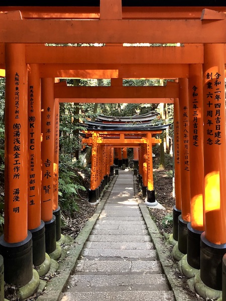 Japan-travel-Kyoto-Atelier-Cinnamon-Fujimi_Inari-Taisha-2