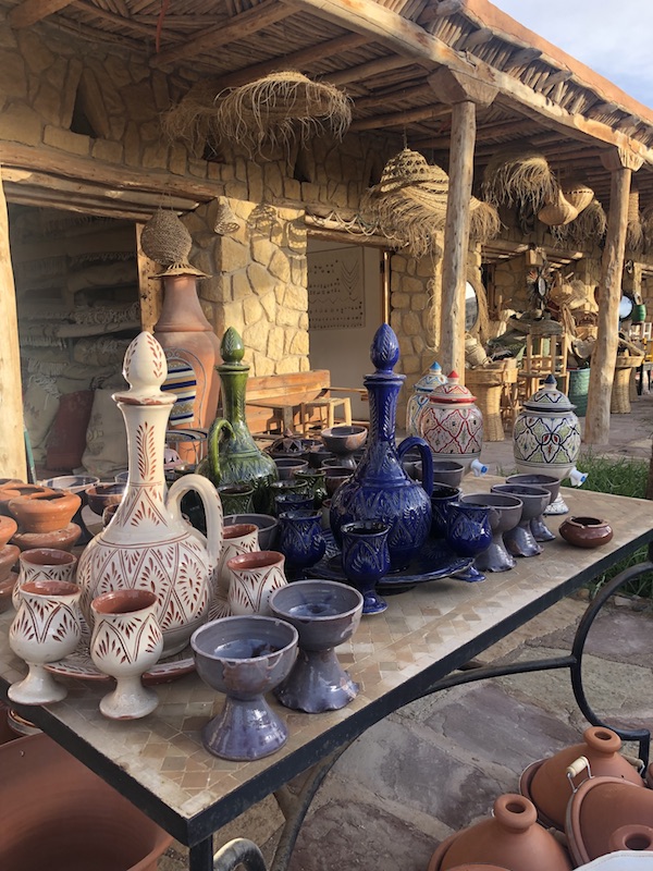 Morocco-trip-surf-amazing-ceramic-market-Atelier-Cinnamon