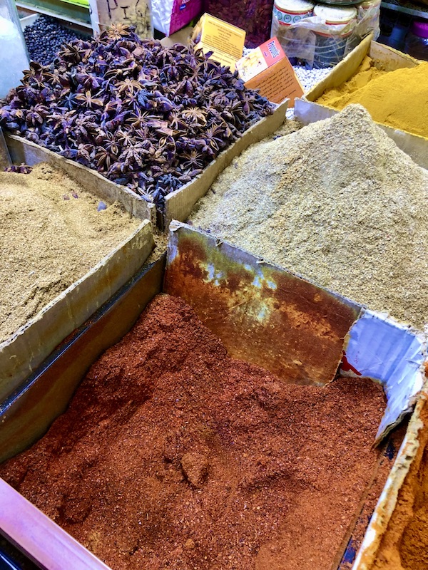 Morocco-trip-surf-market-spices-Atelier-Cinnamon