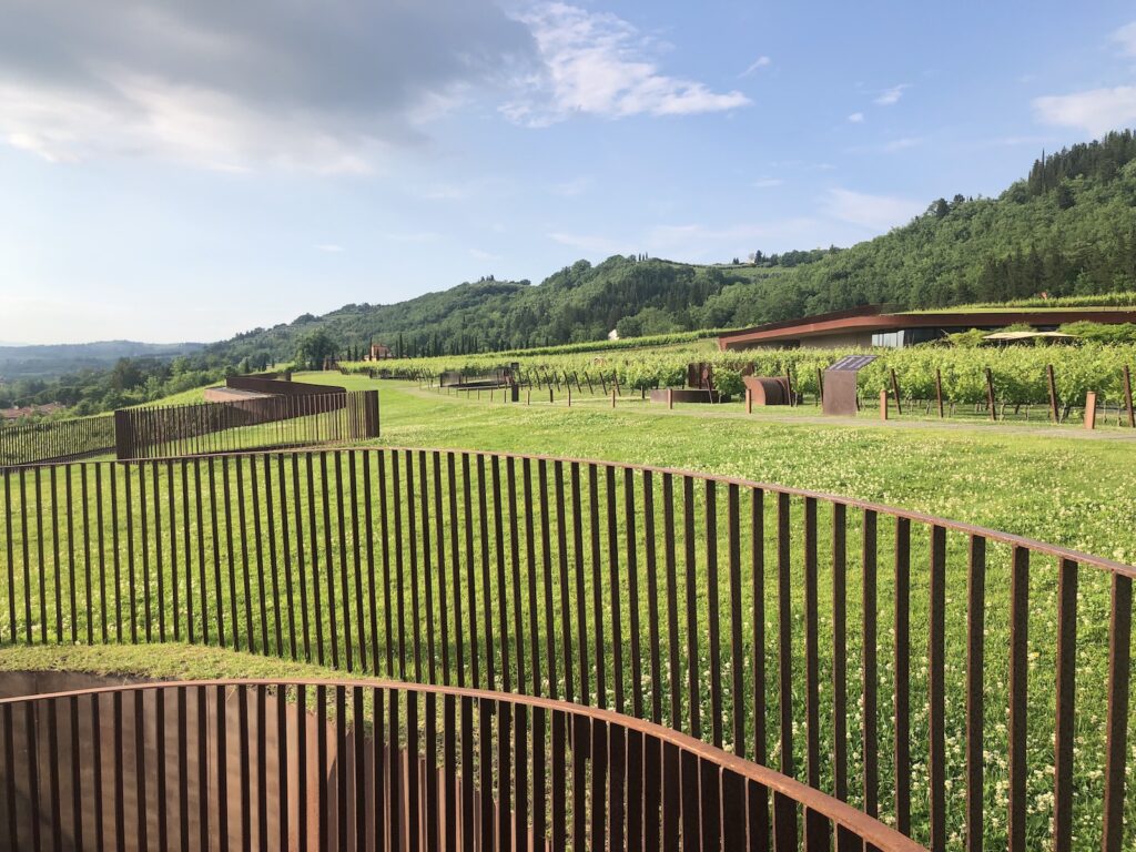 Trip-tuscany-Antinori-Chainti-vineyard-roof-Atelier-Cinnamon