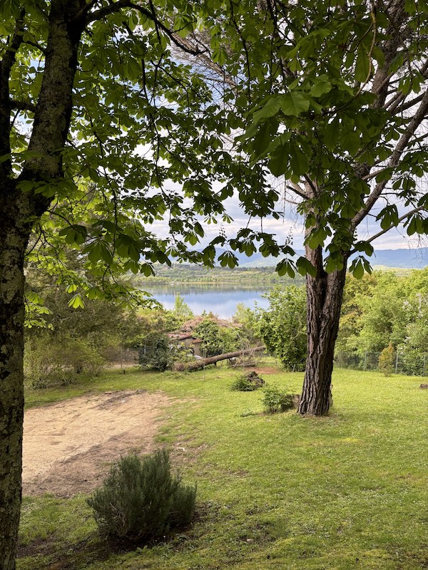 Atelier-Cinnamon-Lago-Bilancino-tuscany-1